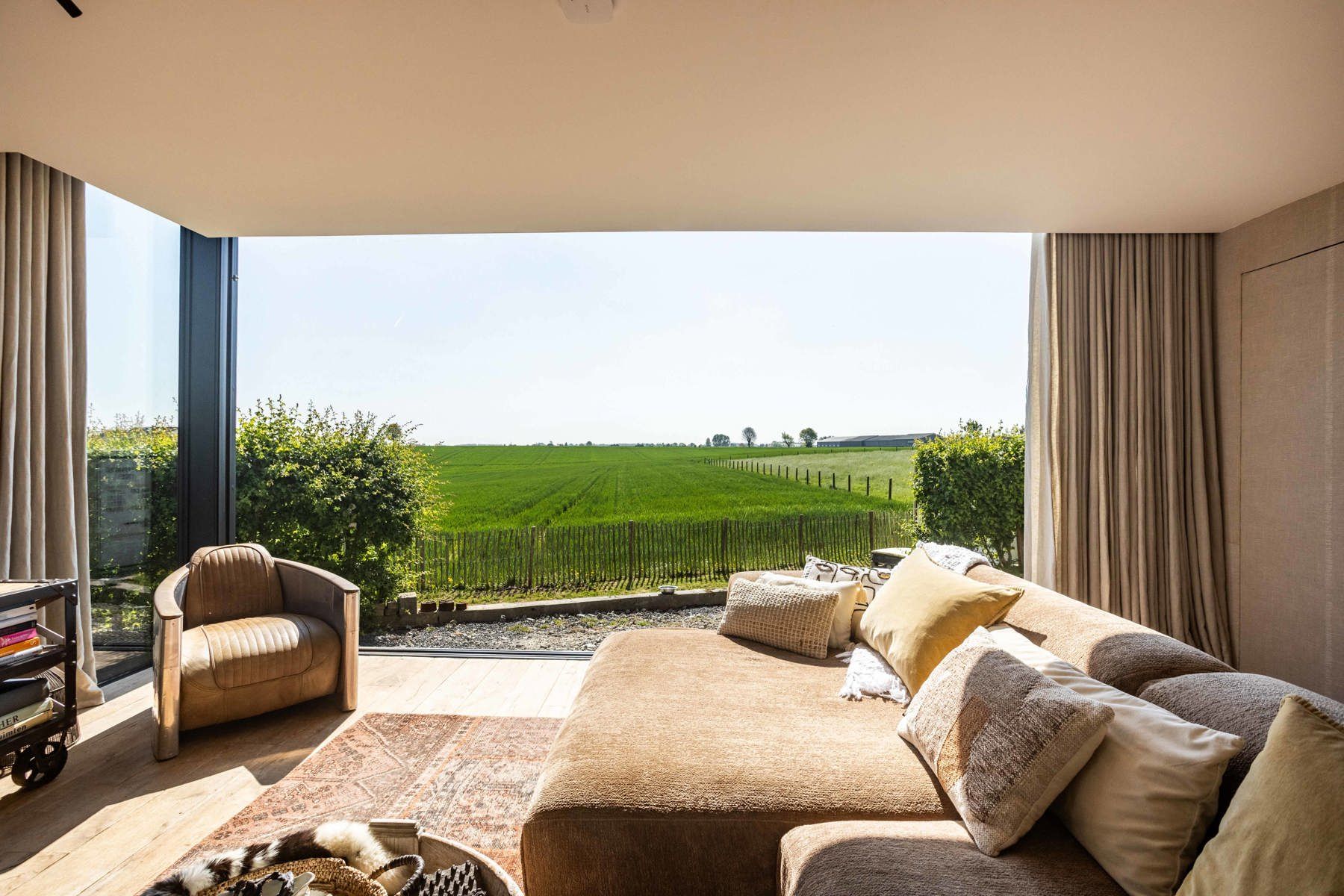 Unieke molen met zicht op de velden  foto 2