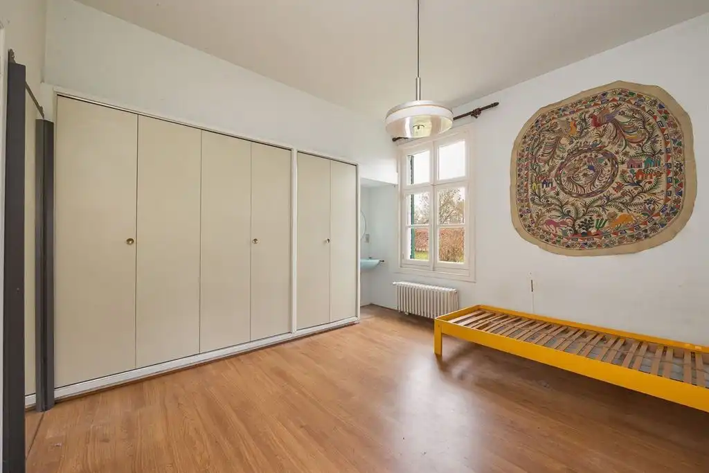 Langgevelhoeve op ca. 5 ha. vlak bij het dorp van Schilde, inclusief enkele bouwgronden. foto 27