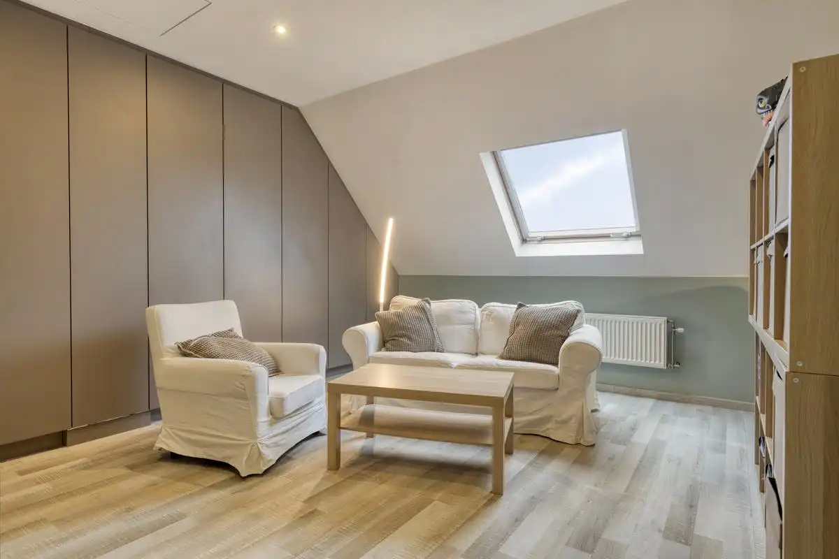 Huis met 4 slaapkamers en garage te koop in Stabroek foto 17