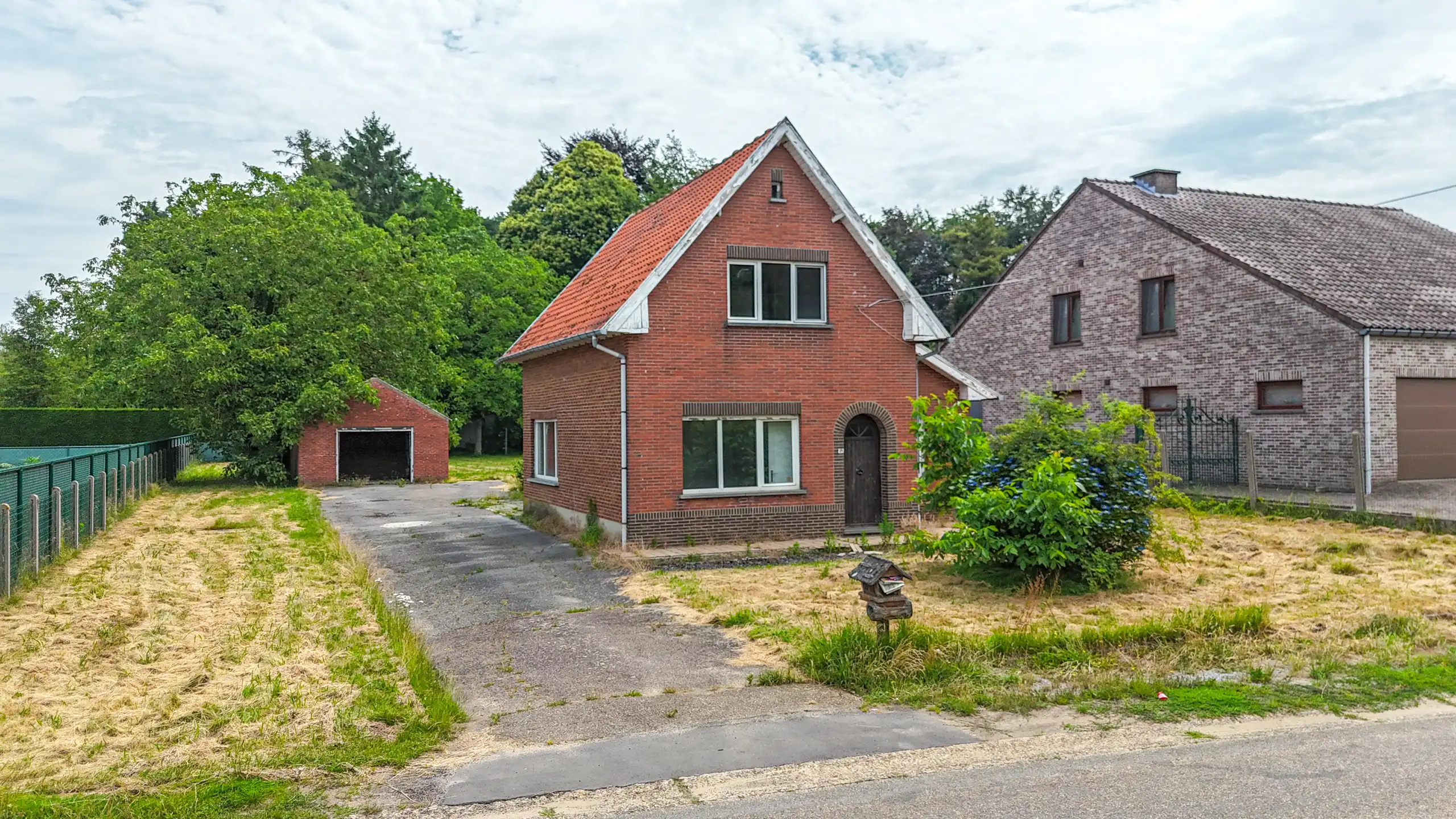 Te renoveren woning op groot perceel te Heusden-Zolder! foto 20