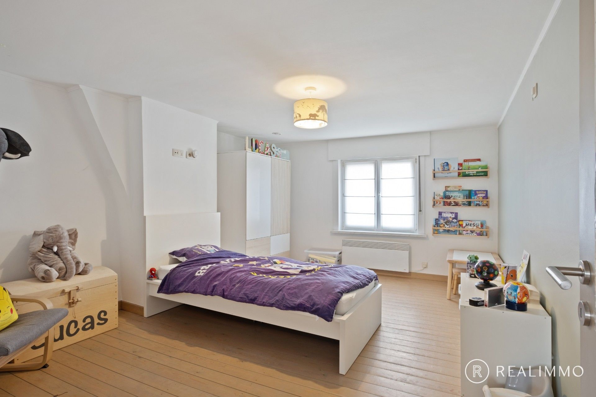 Instapklare hoekwoning in centrum Desselgem foto 11