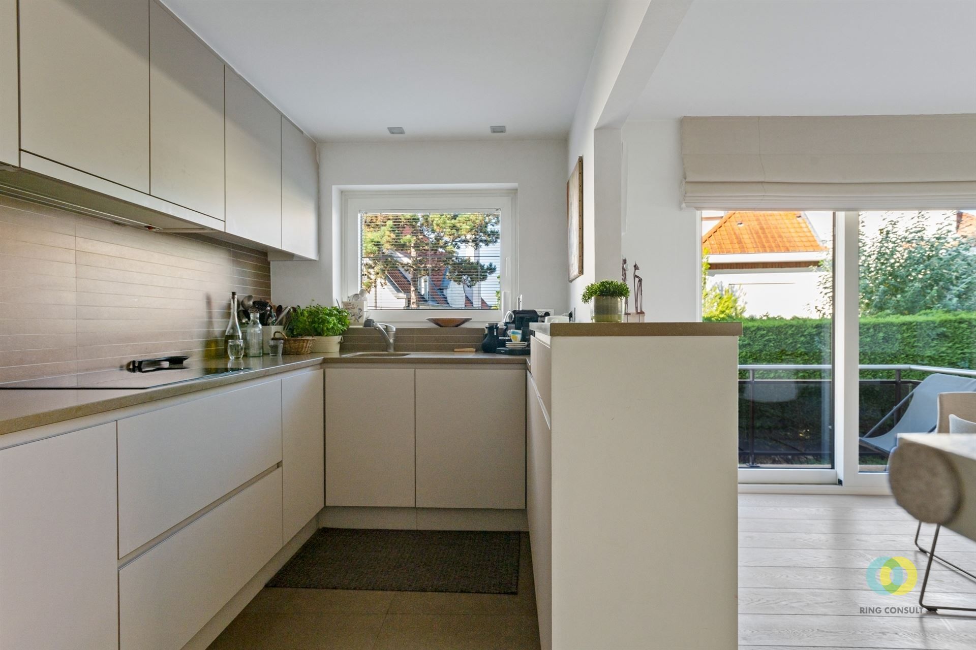 appartement met subtiel zeezicht en 3 terrassen foto 10