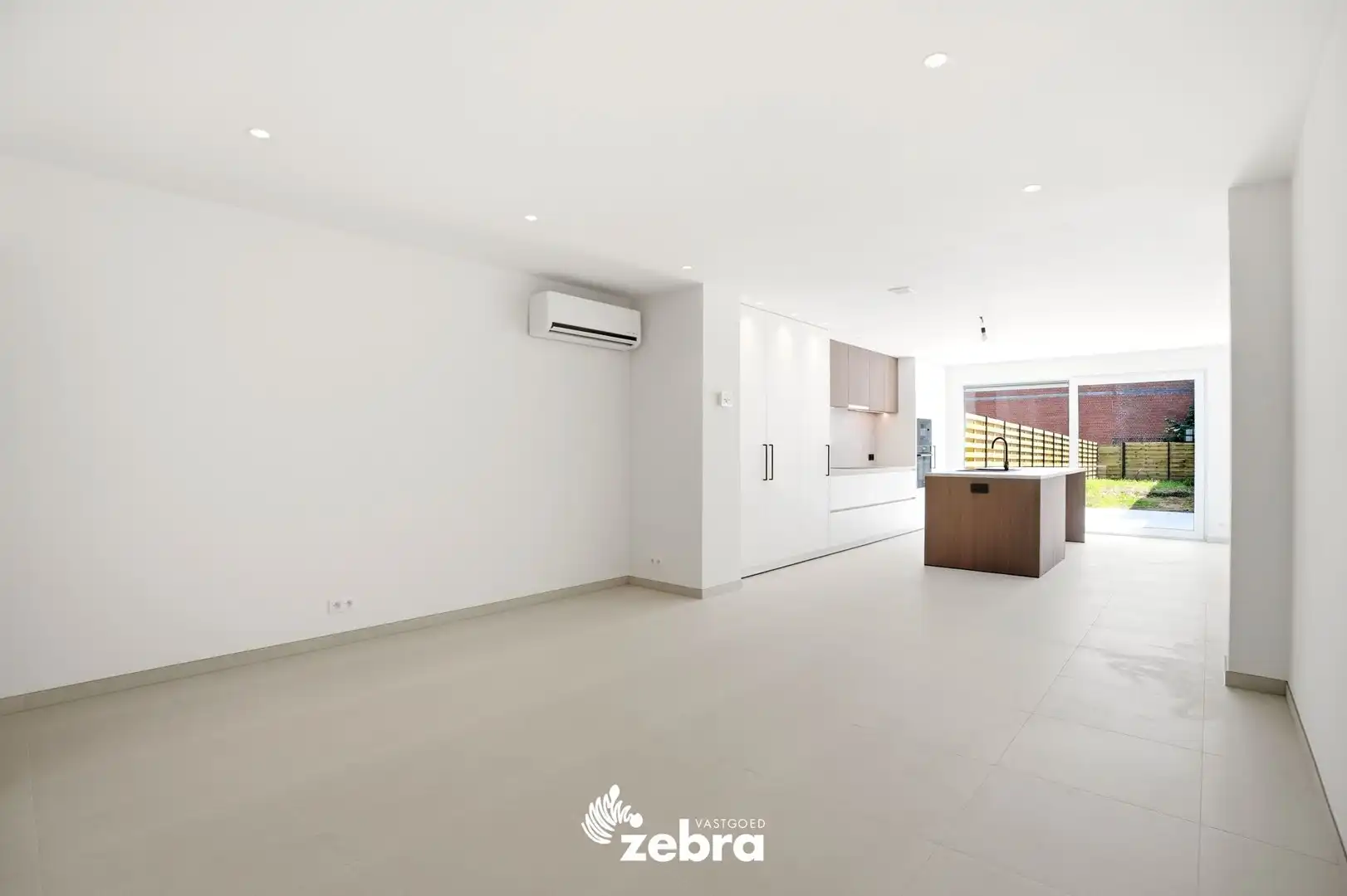 Instapklare woning met EPC-label A, 3 slaapkamers en uitweg nabij centrum Meulebeke! foto 3