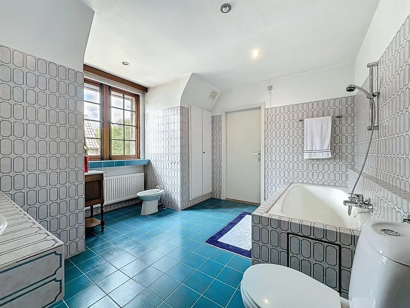 Sluisse Villa aan het water : Onder architectuur gebouwd, wonen aan de Damse Vaart foto 39