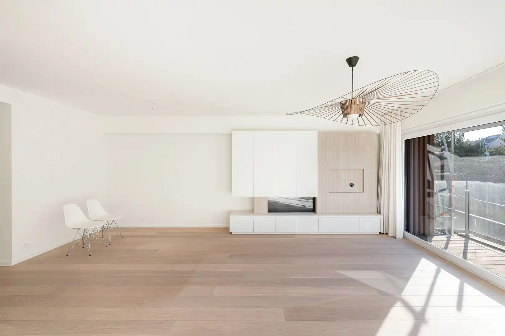 Instapklaar appartement, in het commerciële centrum van Knokke en vlakbij de zee. foto 10