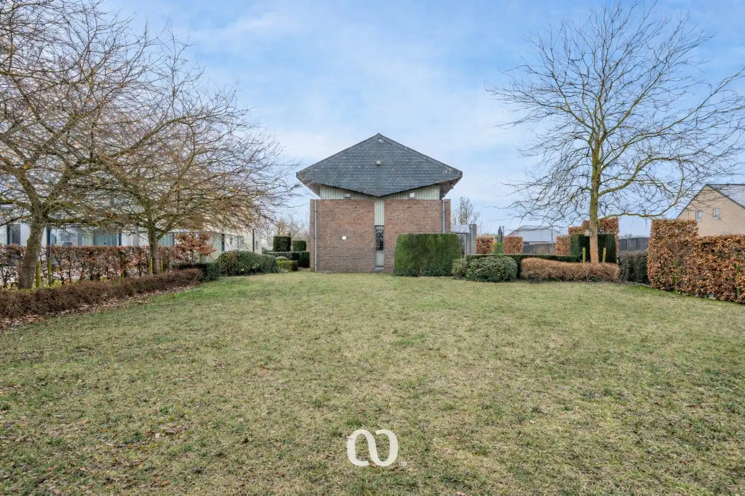 Bijzondere architectenwoning in groene en rustige omgeving foto 18