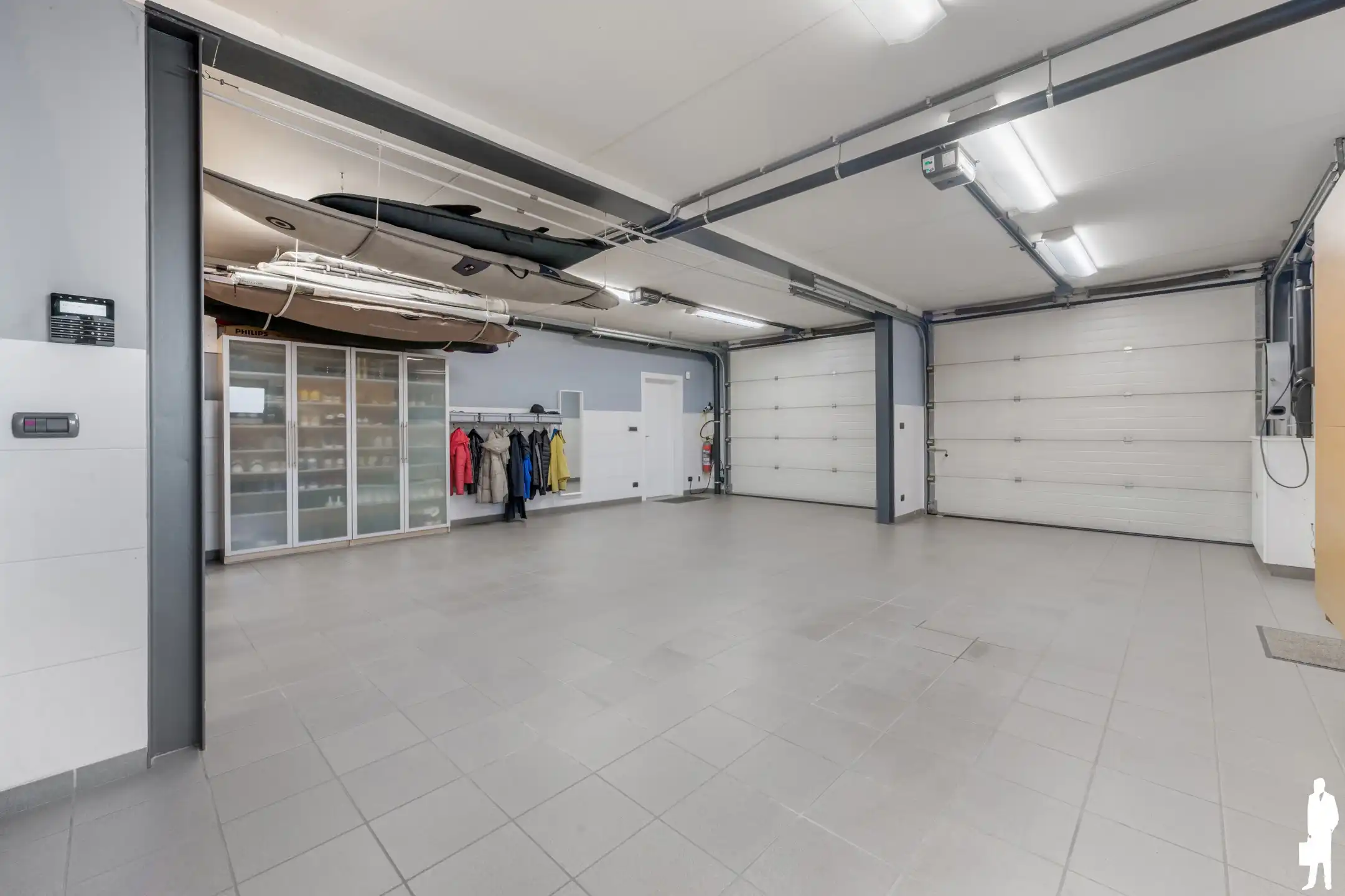 Prachtige woning met 5 slaapkamers, 2 badkamers en bijgebouw foto 16