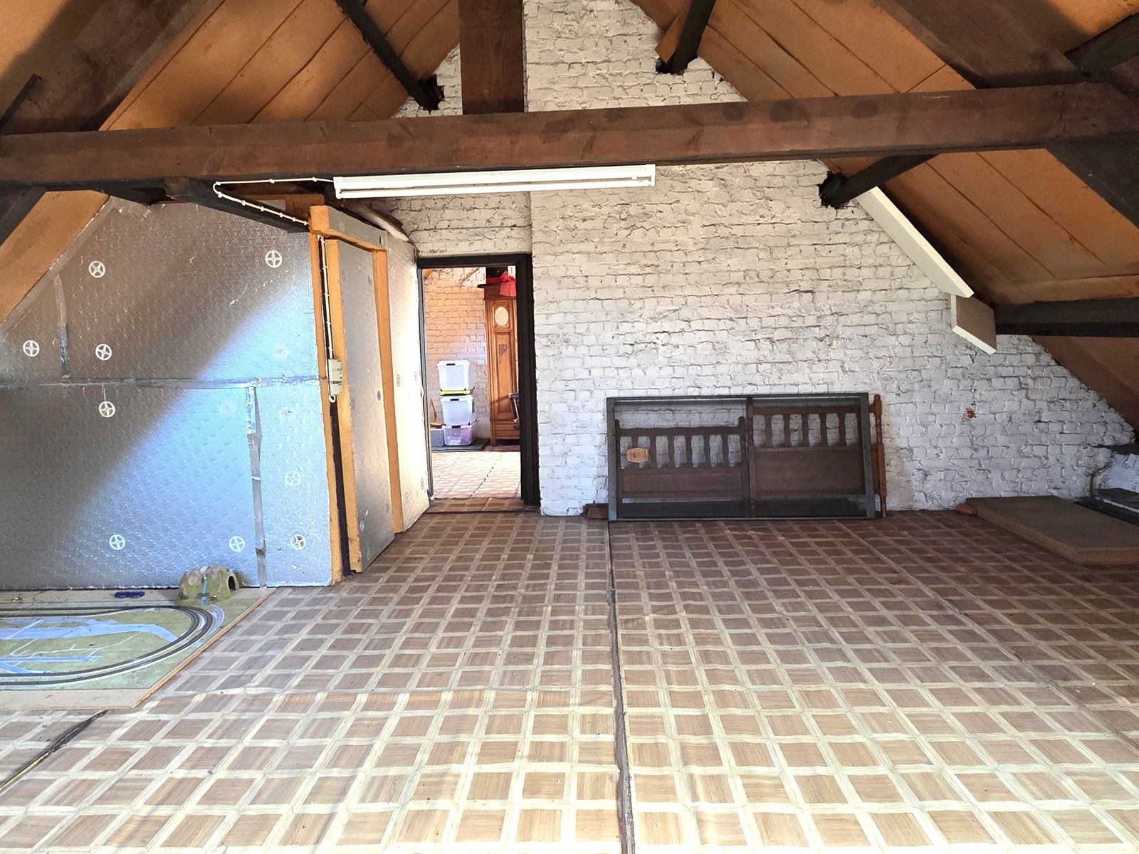 Ruime gezinswoning met bijgebouw, grote tuin te Denderleeuw foto 11
