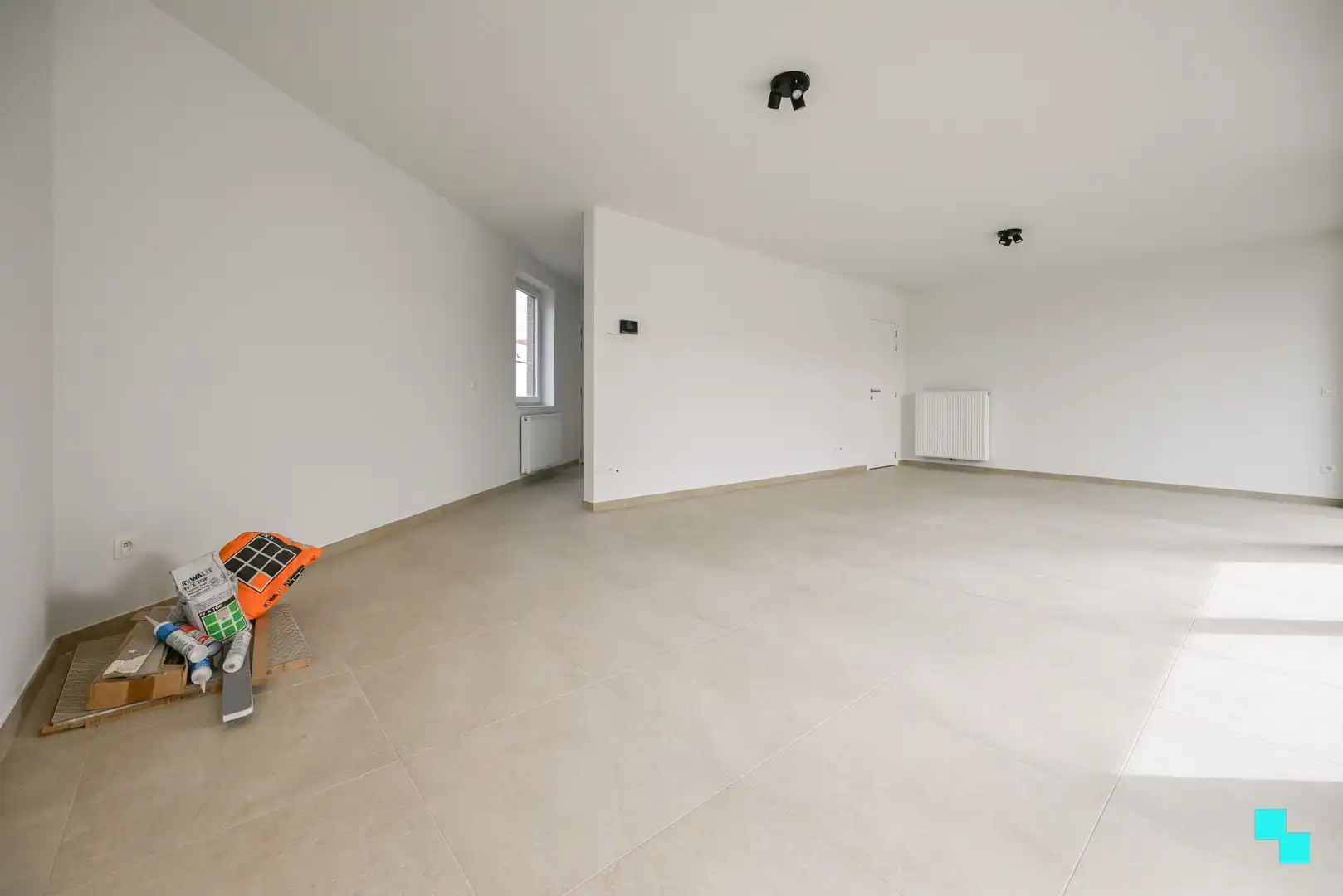 Instapklaar nieuwbouwappartement met tuin te Emelgem foto 6