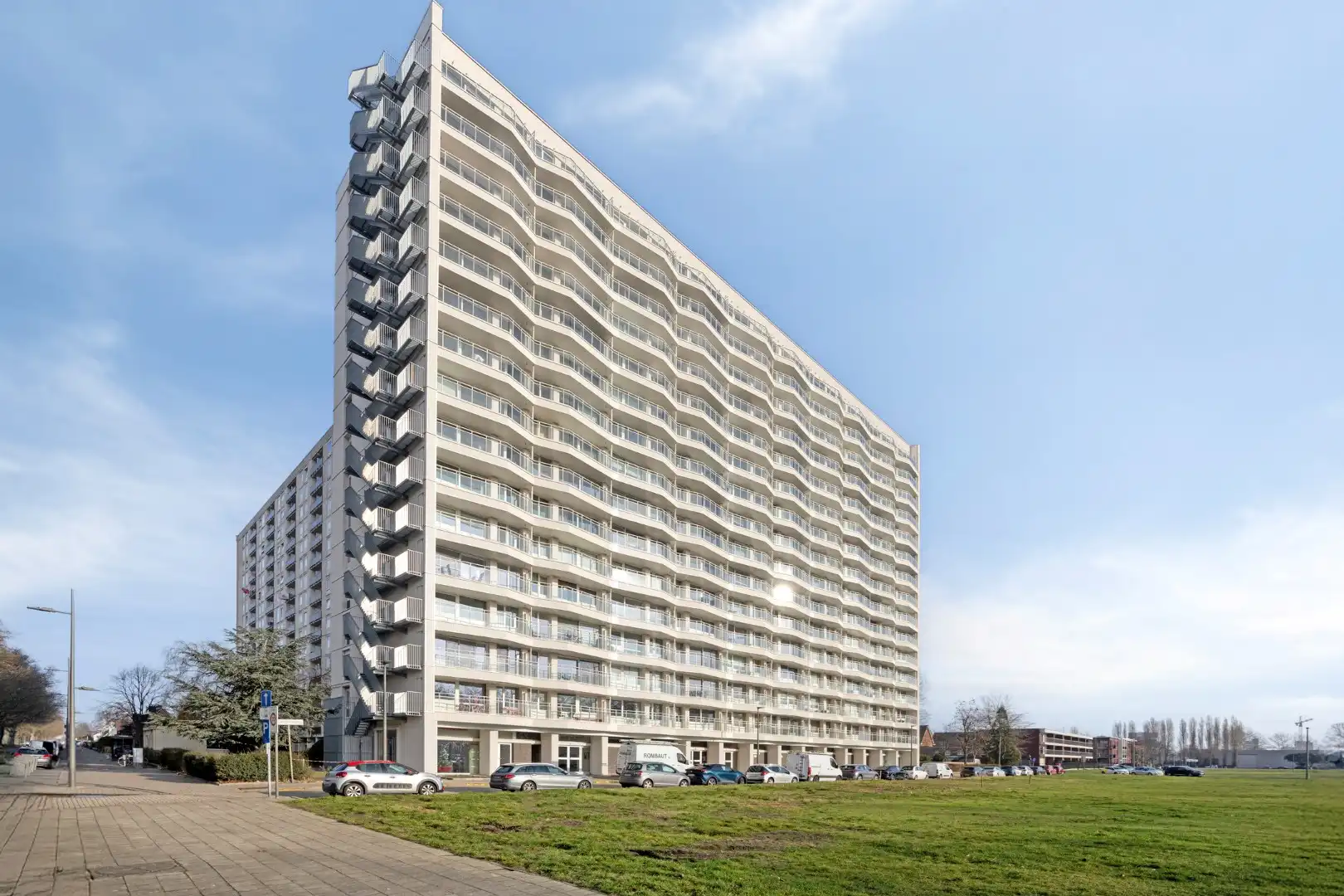 Comfortabel 2 slpk-appartement met autostnplts foto 16