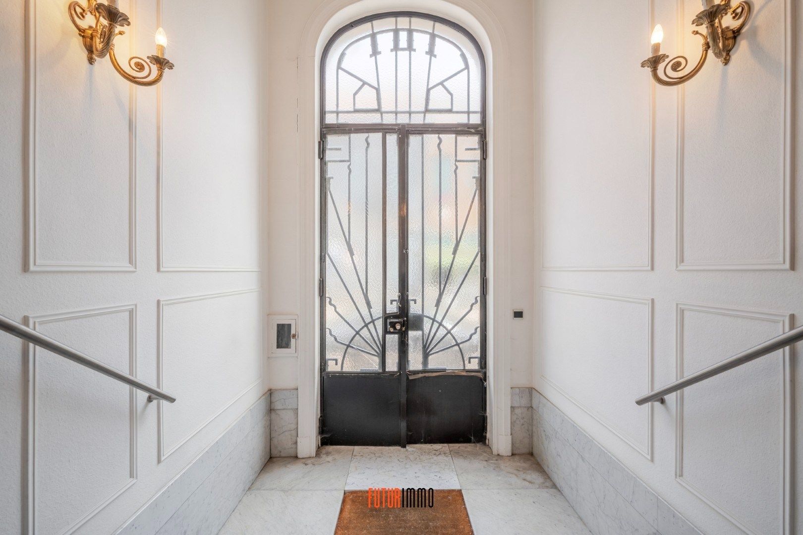 Unieke herenwoning met praktijk in hartje RSL foto 2
