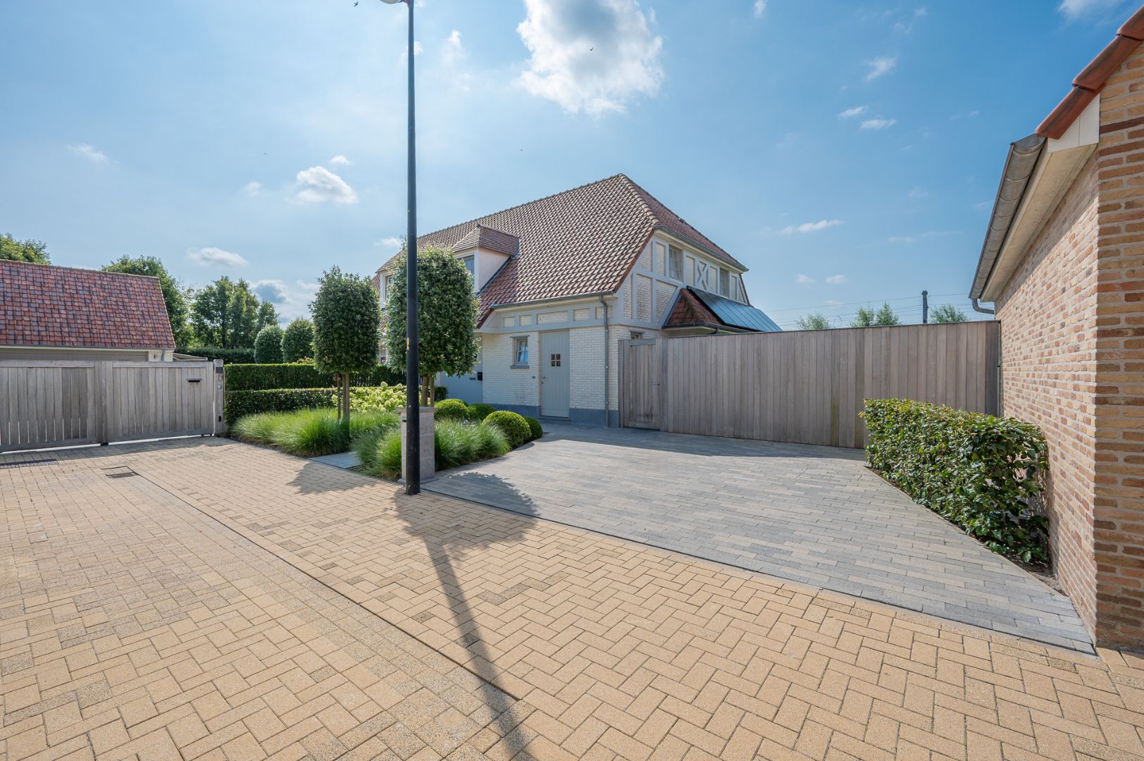 Magnifieke instapklare koppelwoning dichtbij het strand van Duinbergen foto 24