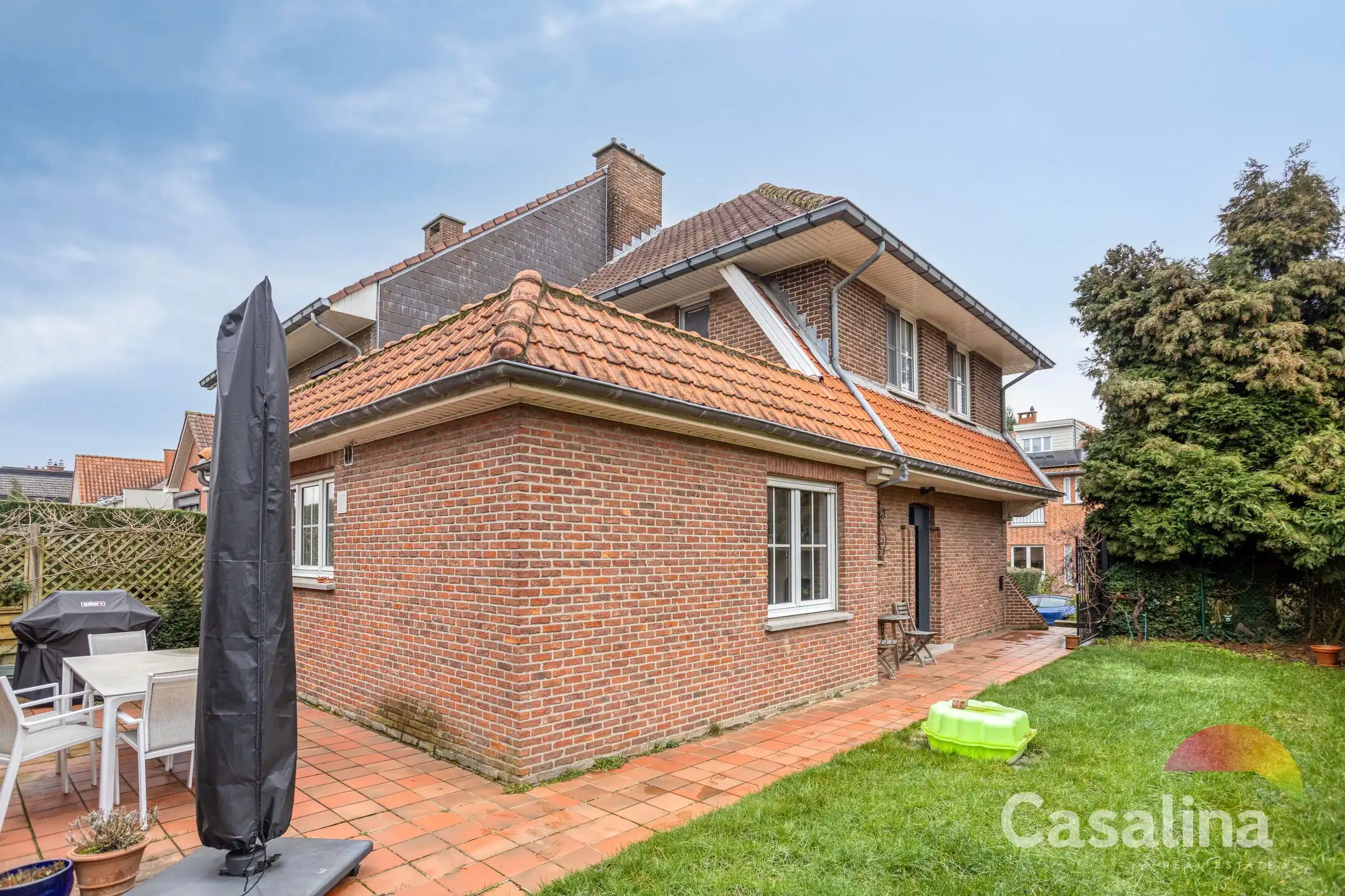 Charmante woning met tuin in rustige, groene omgeving foto 2