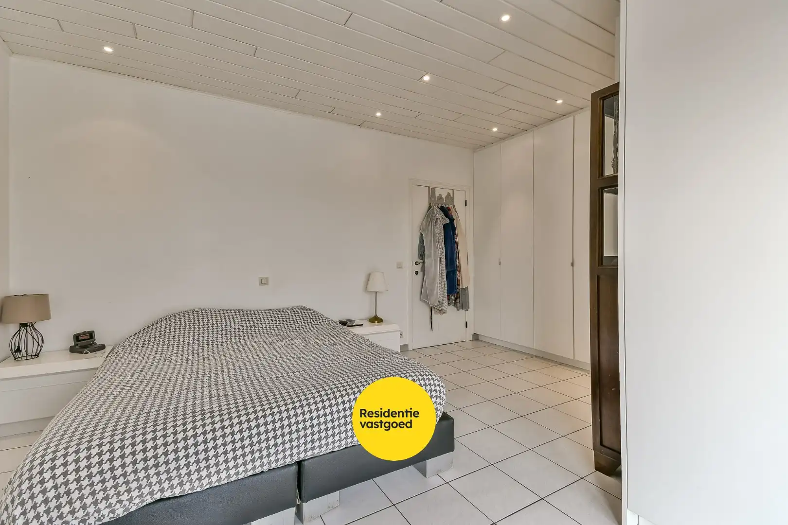 Ruim appartement met 3 slaapkamers in Westkerke! foto 11