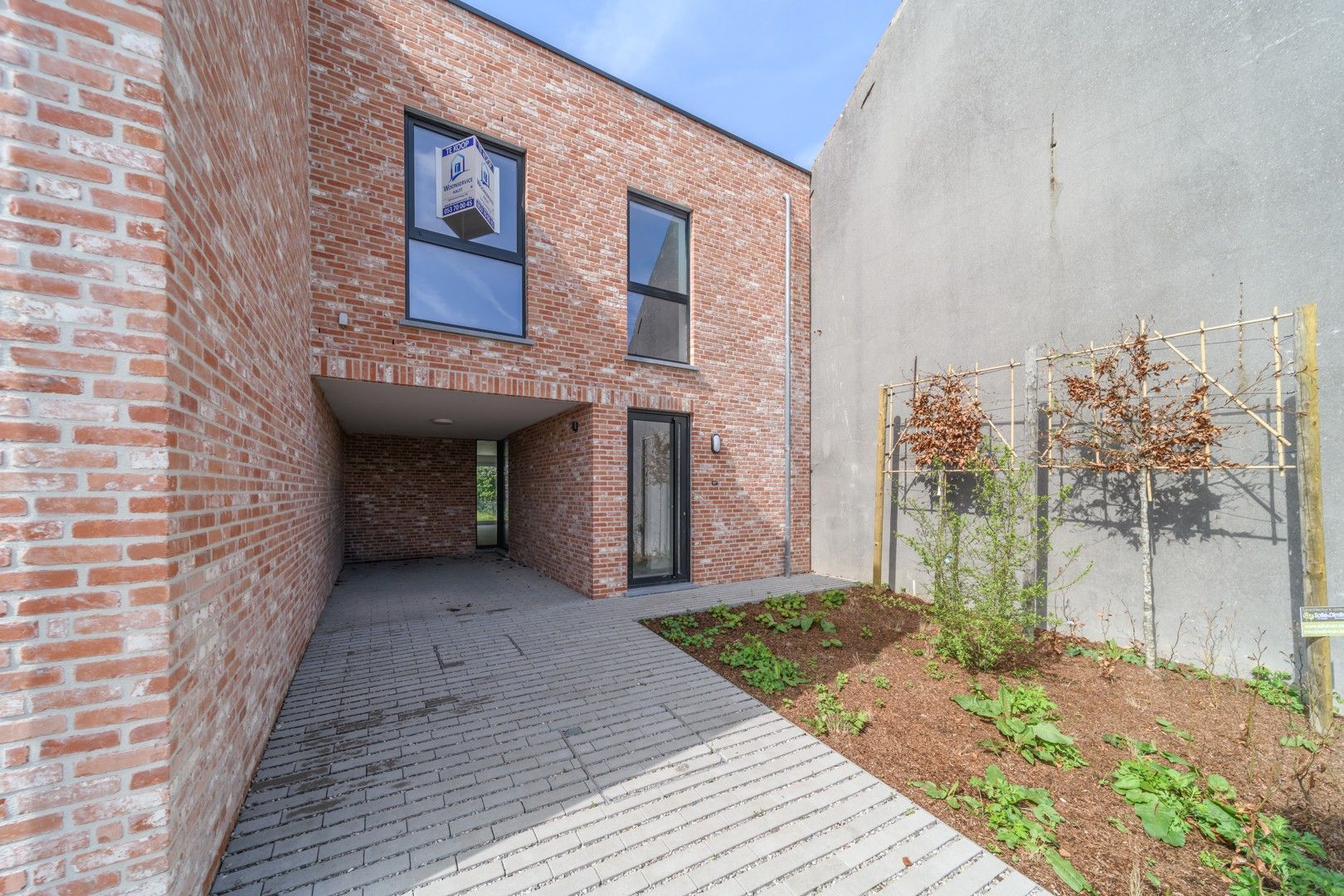 Gesloten nieuwbouwwoning met tuin te Mere foto 16