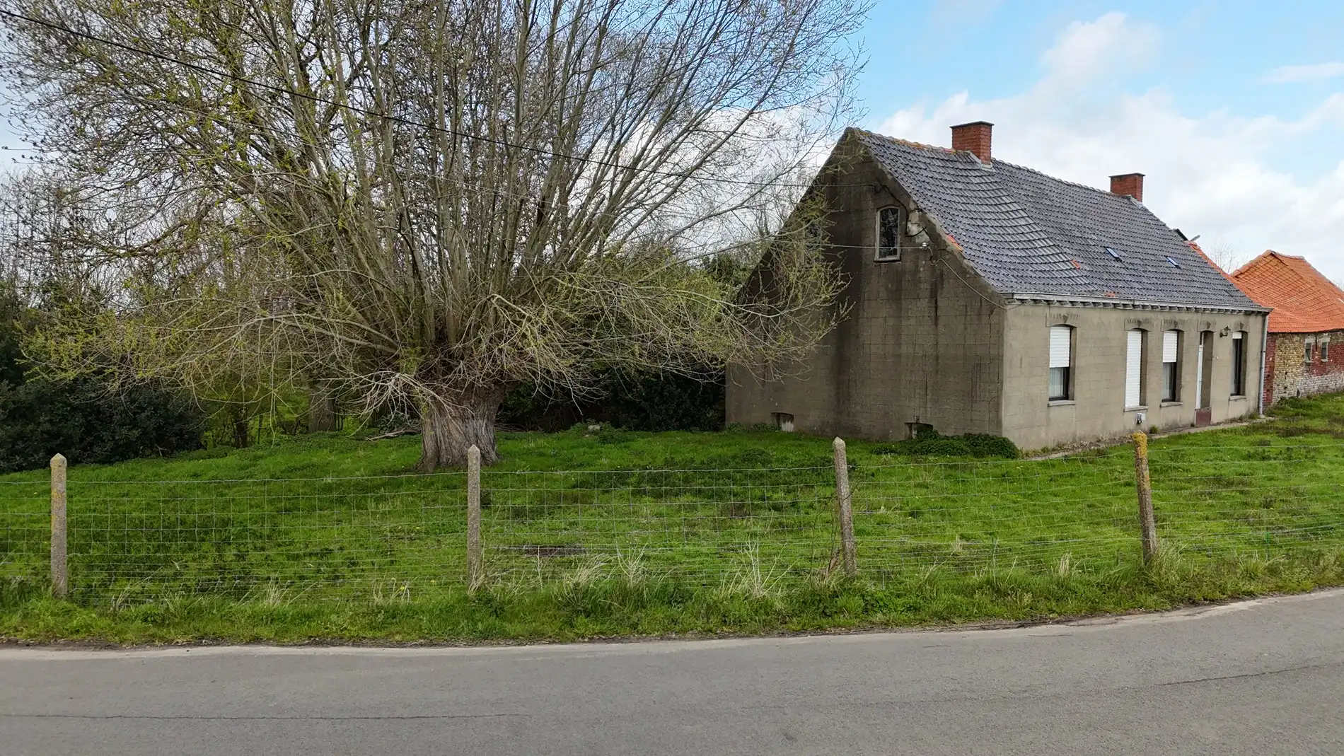 Rustig gelegen alleenstaande woning met loods en schuur te Kortemark  foto 13