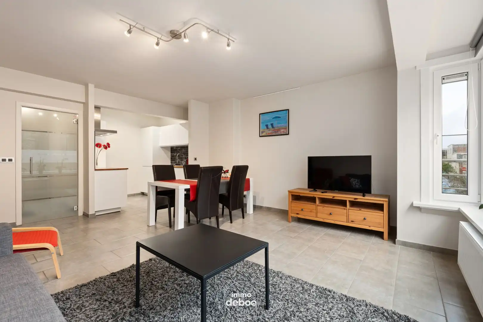 Gerenoveerd appartement in perfect onderhouden gebouw foto 4