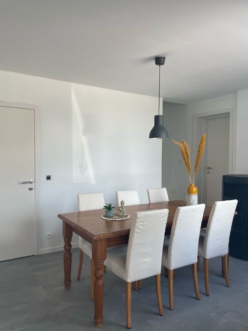 Energiezuinige halfopen bebouwing met grote tuin te huur in Zwalm foto 9