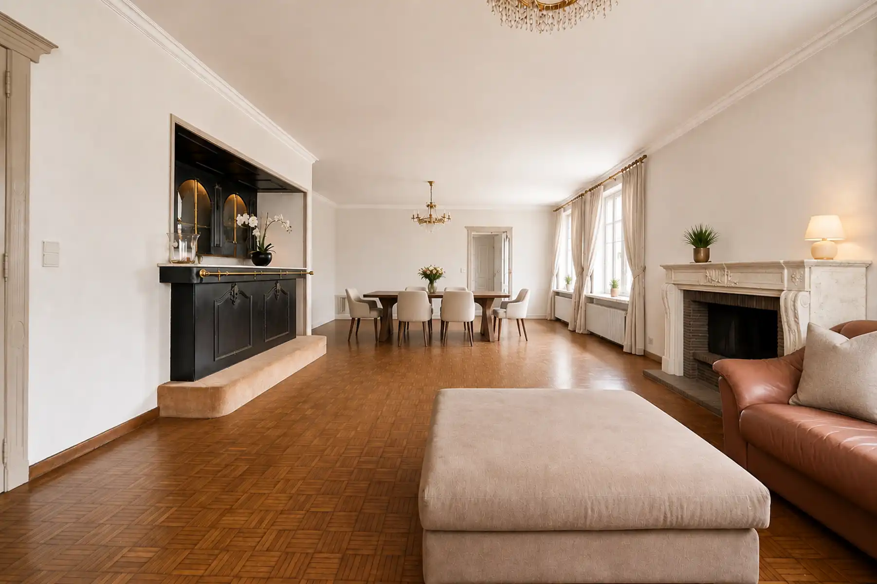 Hoofdfoto van de publicatie: Bungalow met 4 slaapkamers, zolder, garage en tuin 