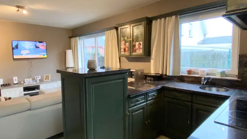 Gezellig appartement met 1 slaapkamer en autostaanplaats. foto 2