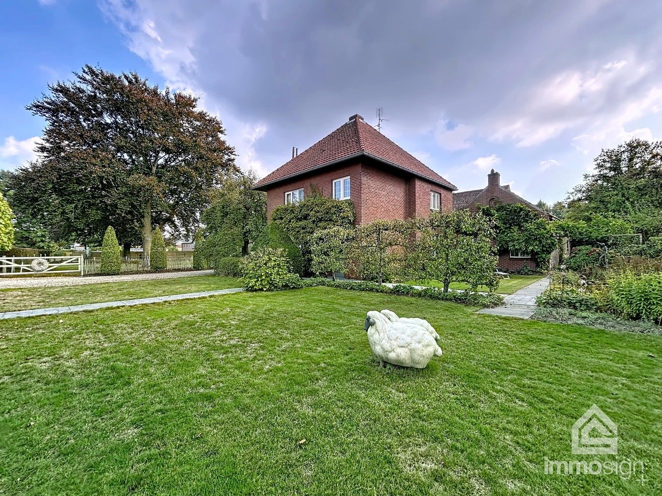 Landelijk wonen in Oudsbergen, omringd door weiland met paardenstallen! foto 20