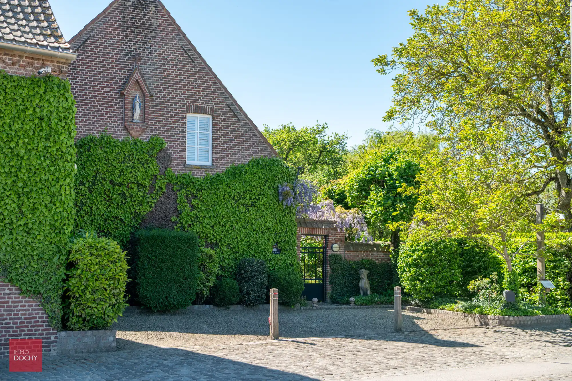 Zeer goed onderhouden gerestaureerde hoeve foto 3