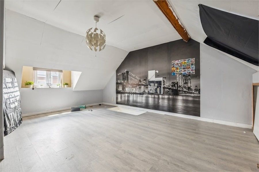 KNUSSE GEZINSWONING MET GEZELLIGE STADSTUIN IN HASSELT foto 21