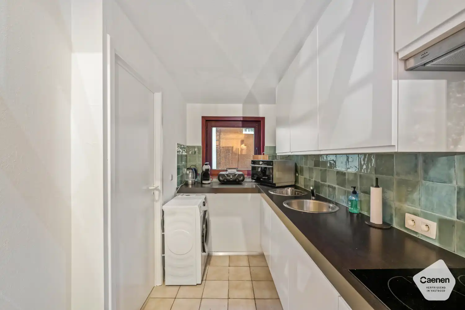 Instapklaar twee slaapkamer duplexappartement op een uitstekende locatie foto 6