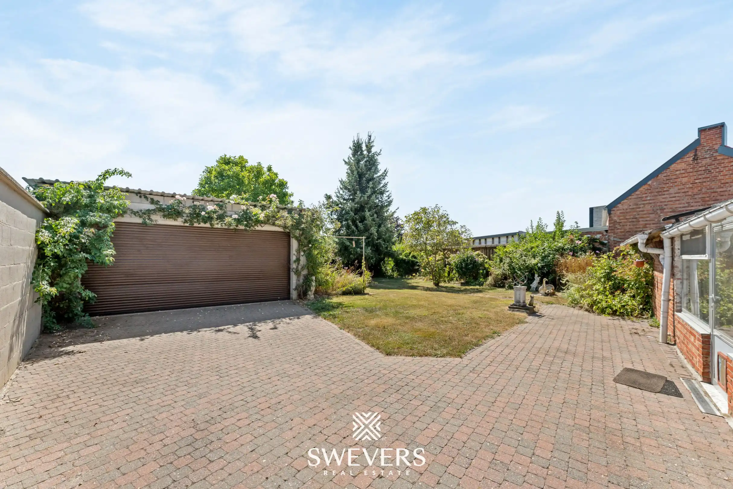Ruime gezinswoning met 4 slaapkamers op 12a 14ca in Wellen foto 24