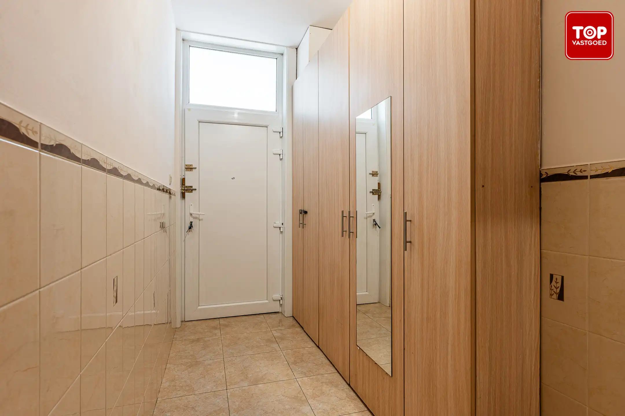 Instapklare woning met 4 slaapkamers op TOPlocatie foto 4