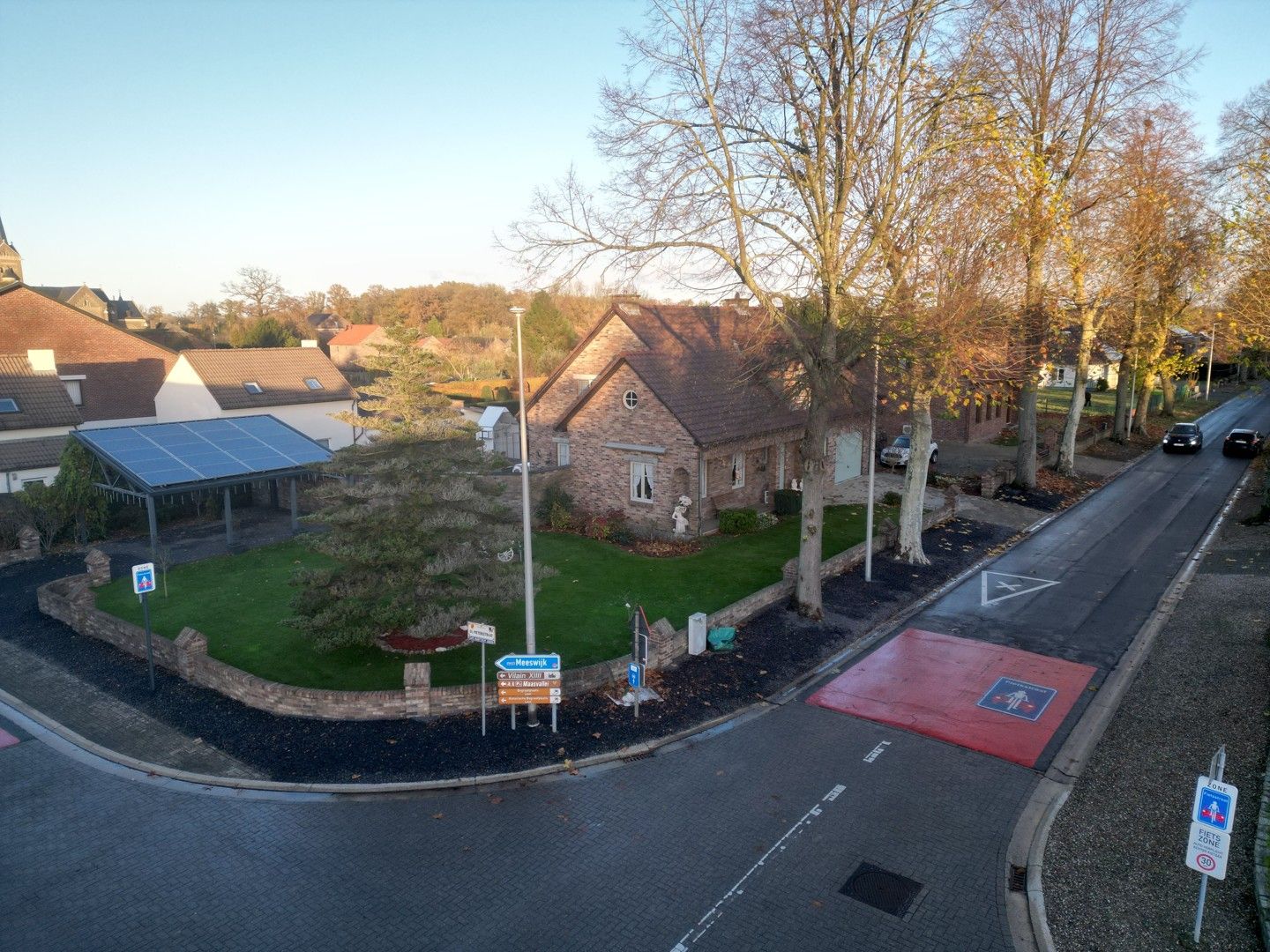 LANDELIJKE OB TE KOOP MET 3 SLPKS - LEUT (MAASMECHELEN) foto 2