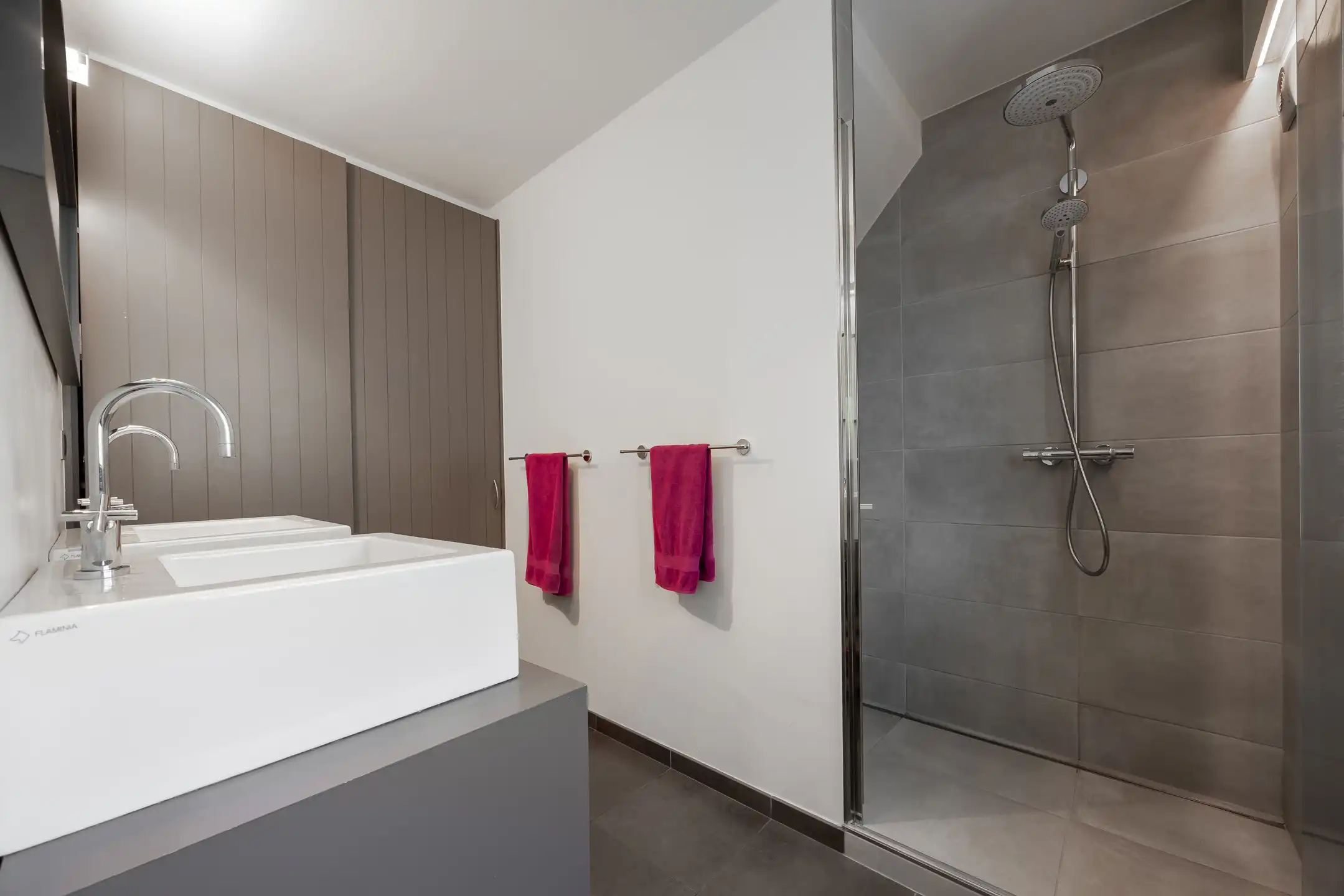 Instapklare villa te koop op een perceel van 1.100 m² foto 22