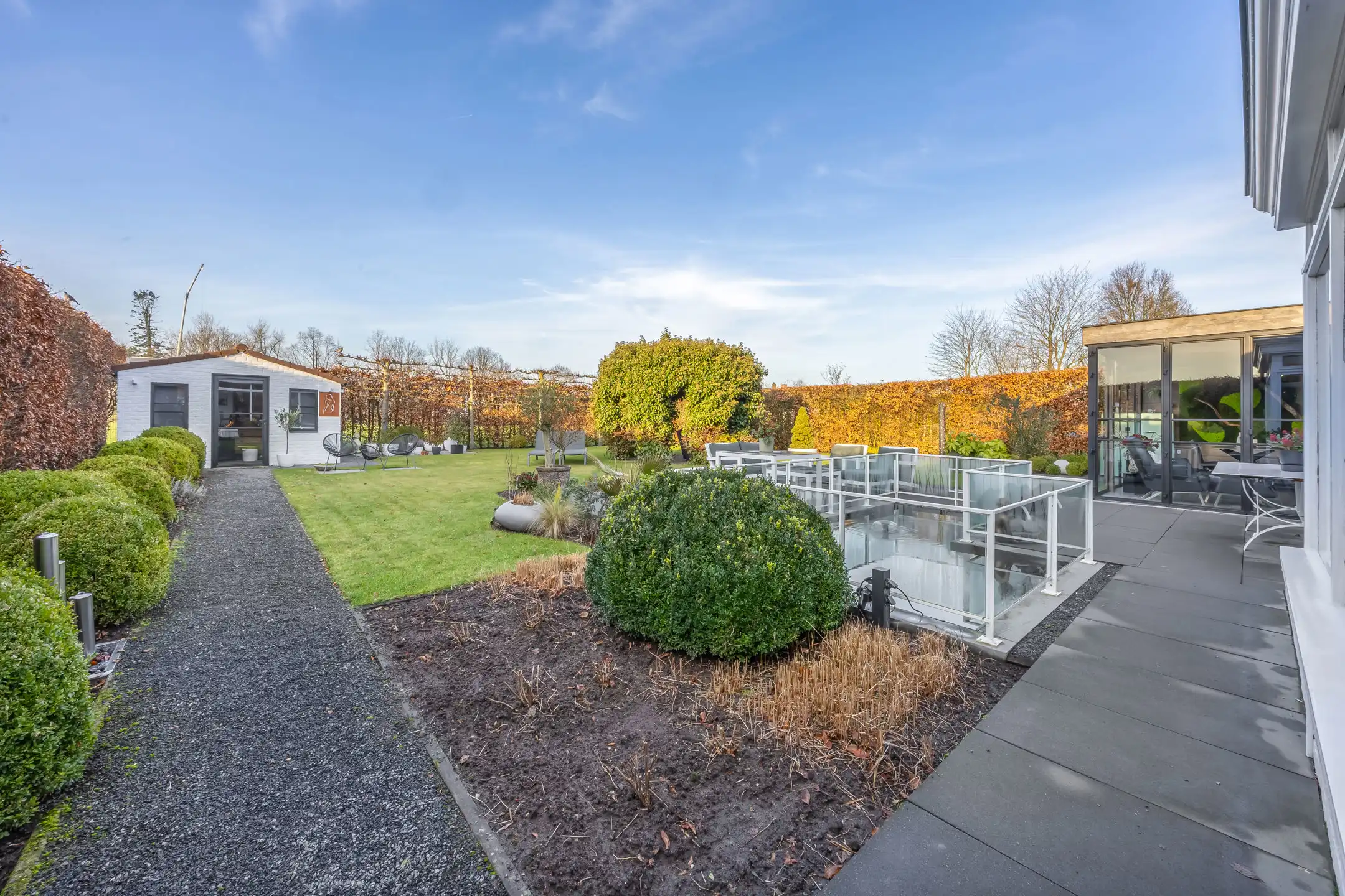 Ruime gezinswoning met prachtige tuin te Sint-Lenaarts foto 21