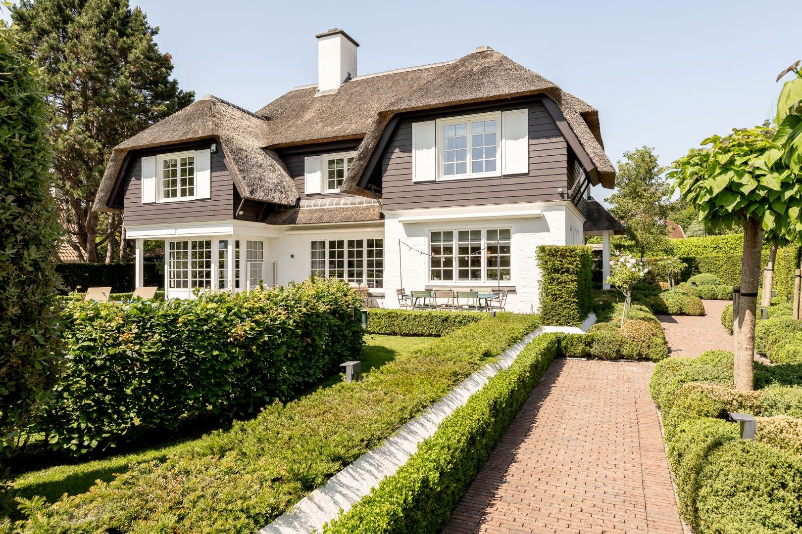 Elegante instapklare villa met zuidgerichte tuin foto 3