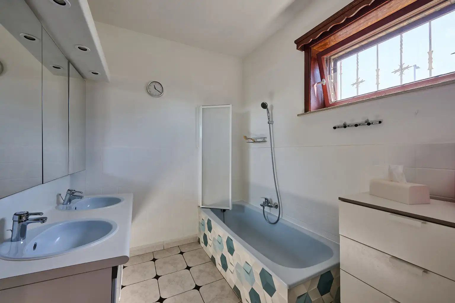 Villa te koop foto 9