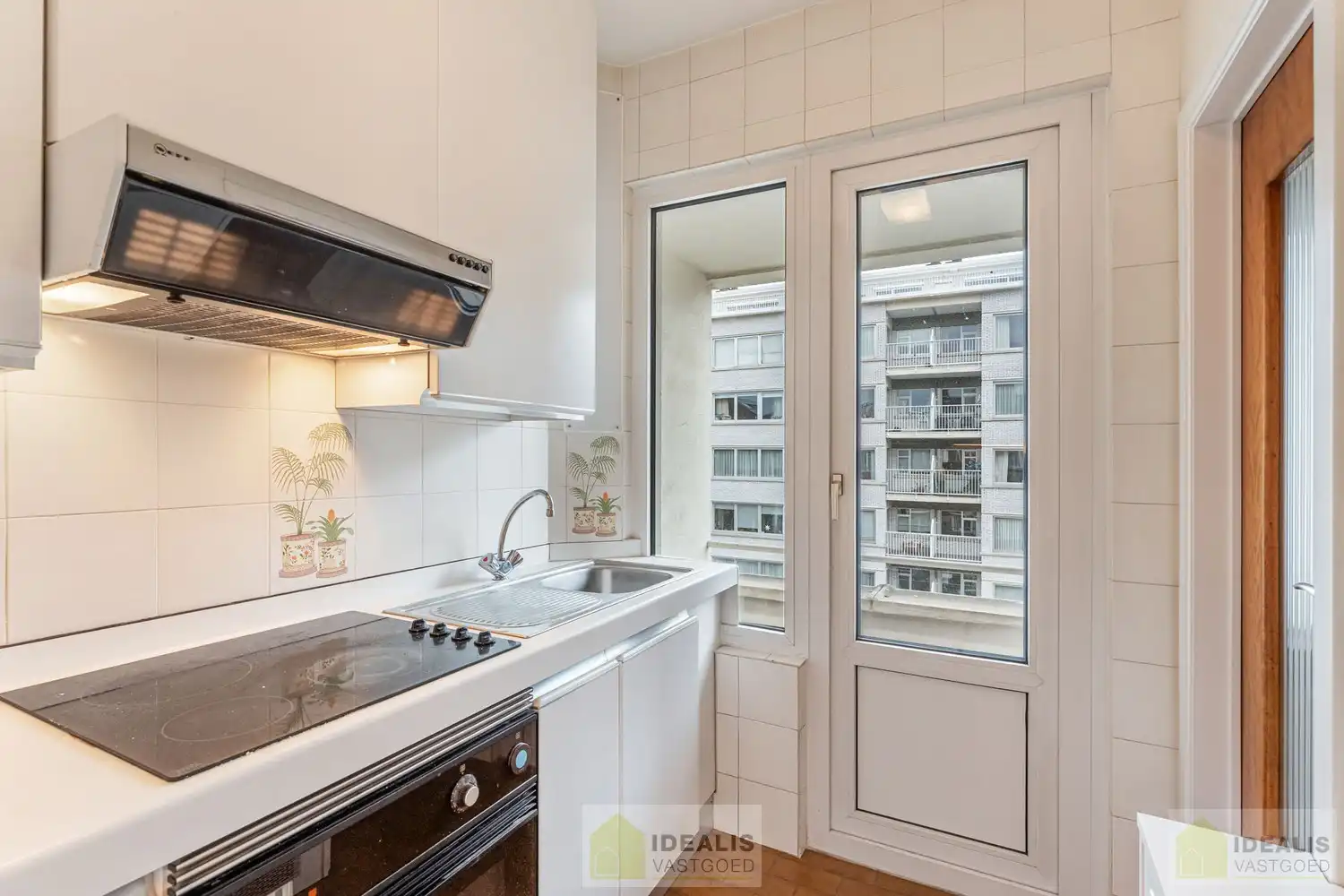 Te renoveren appartement met een bewoonbare oppervlakte van +- 60m² in hartje BXL! foto 15