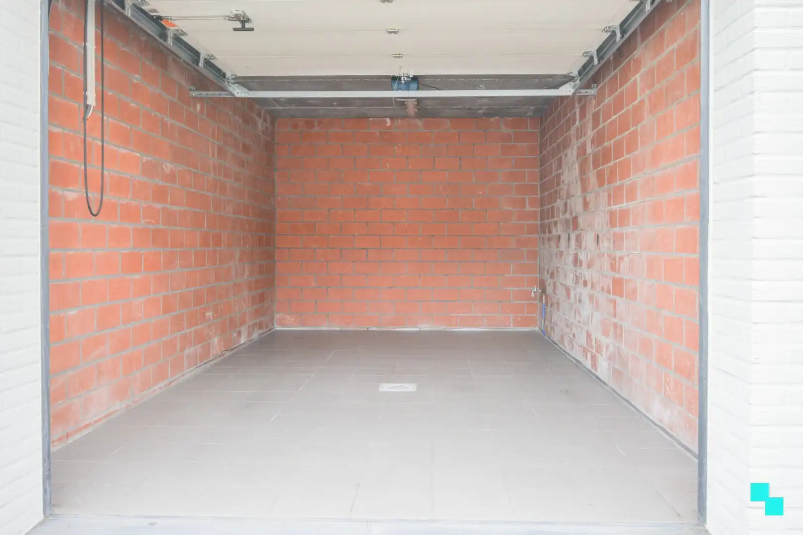 Instapklaar duplexappartement met garage te Hooglede foto 25