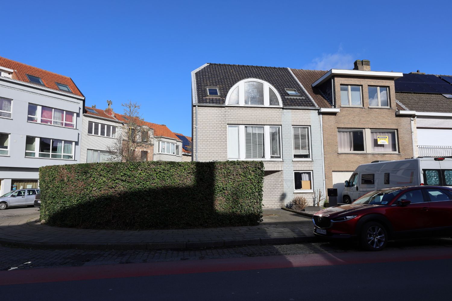 Woning op uitstekende locatie! foto 22