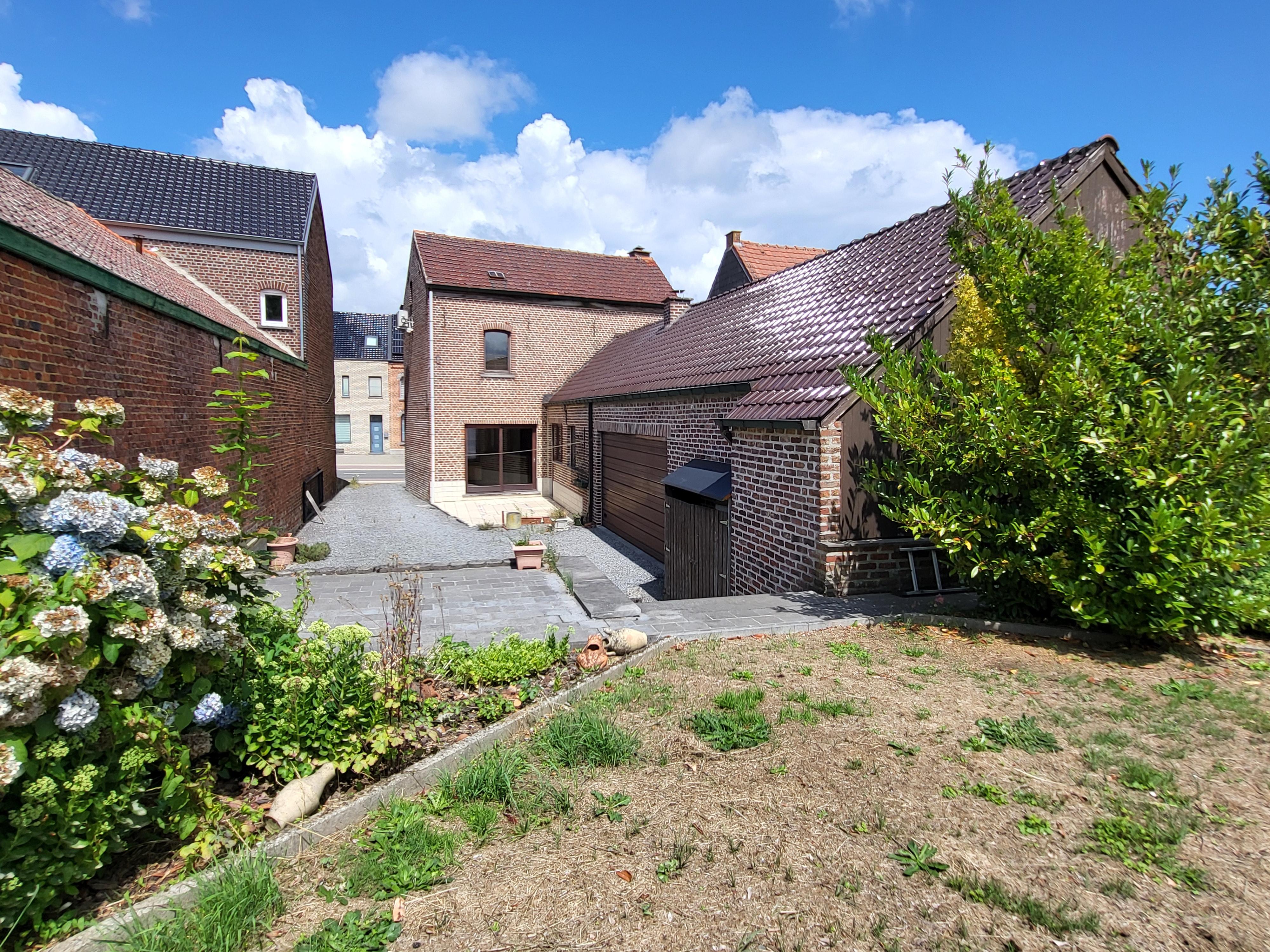 Prachtige burgerwoning op 950 m² met ruime garage en zuidgerichte tuin gelegen in de Vlaamse Ardennen.  foto 29