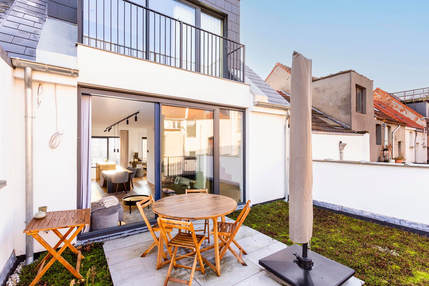 Volledig bemeubelde design duplex op 't Zuid foto 2