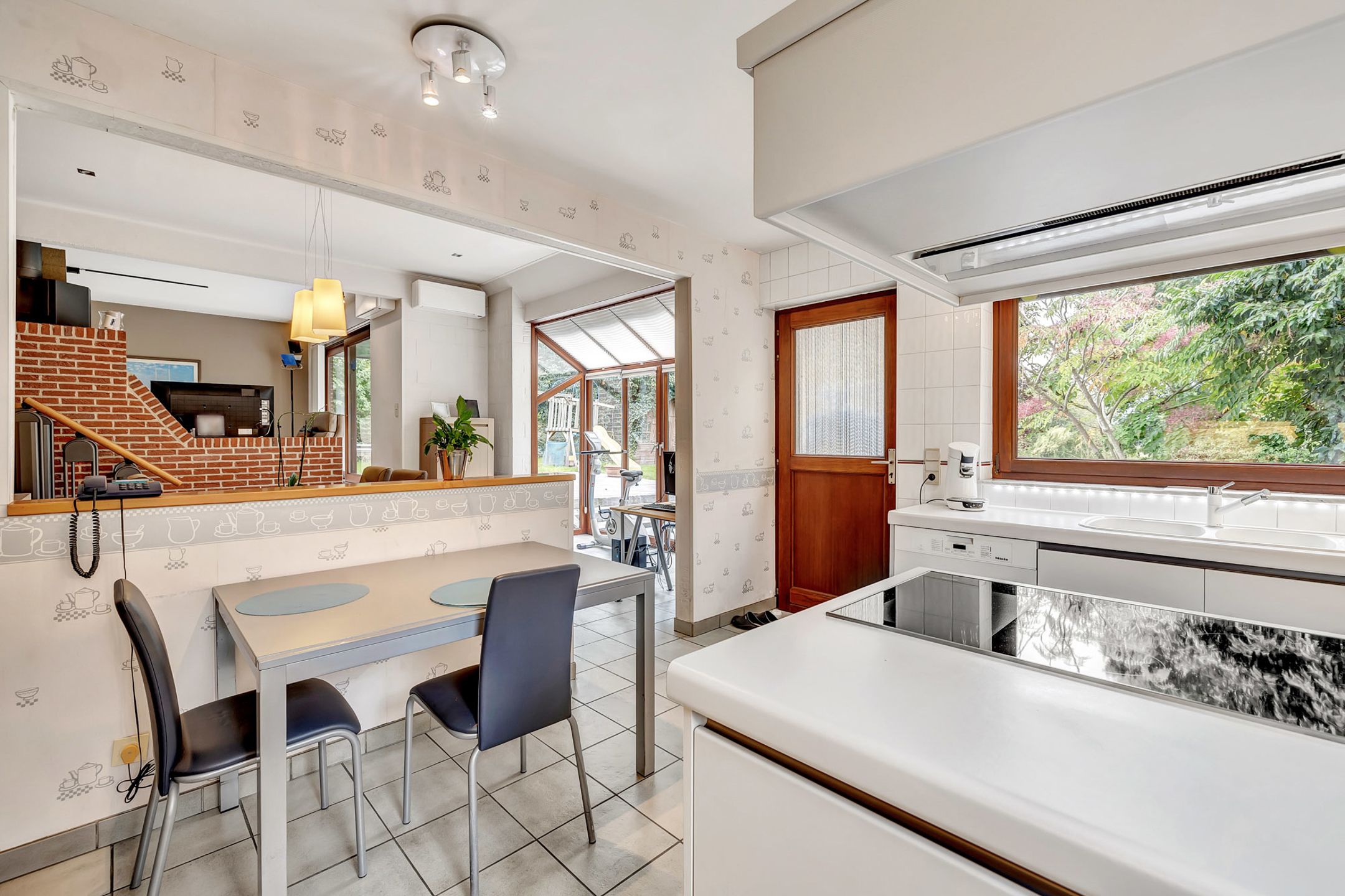 Instapklare woning op unieke locatie foto 15