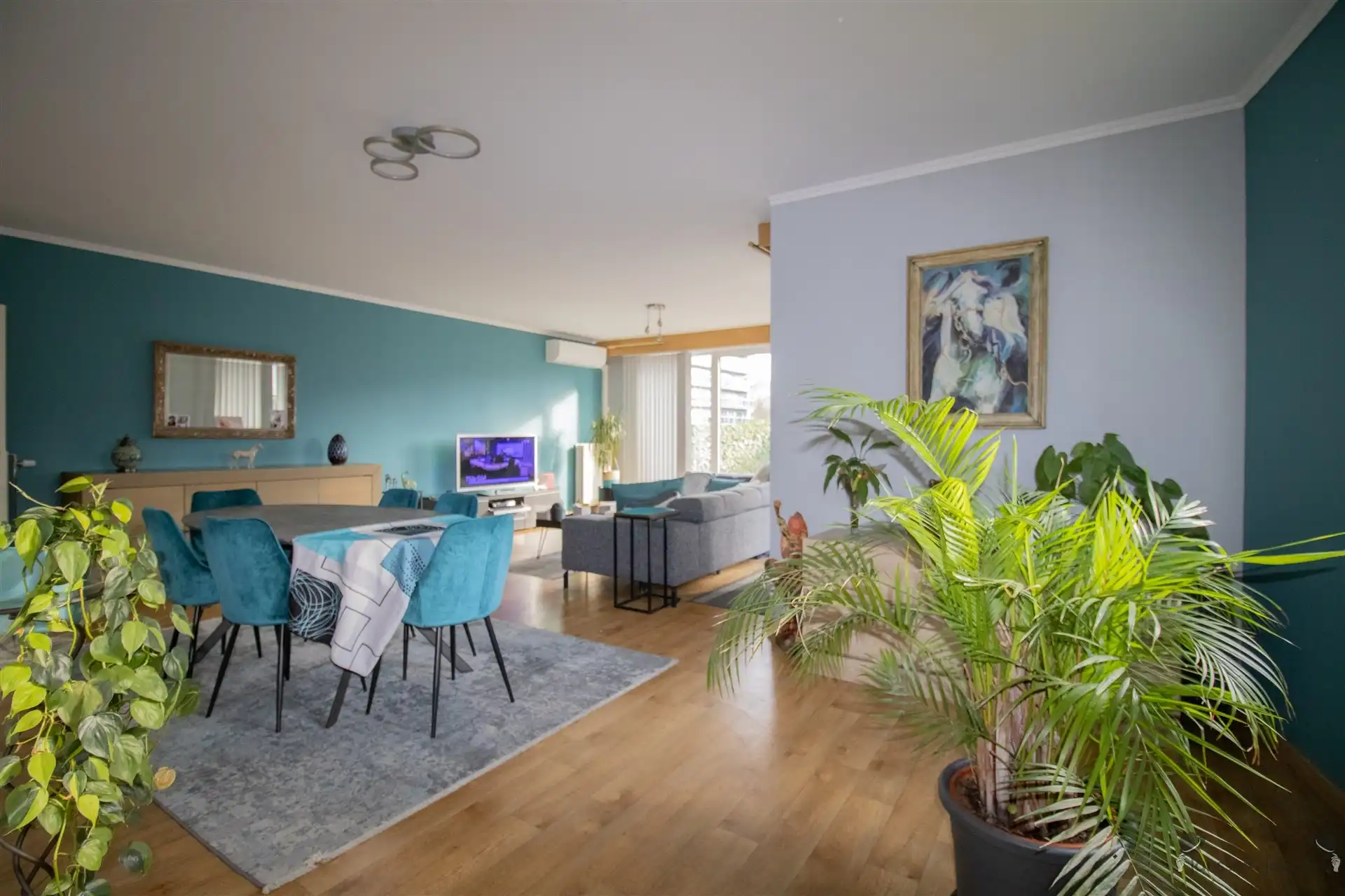 Gelijkvloers appartement van 115 m² met tuin, 2 slaapkamers en een ondergrondse parkeerplaats foto 2