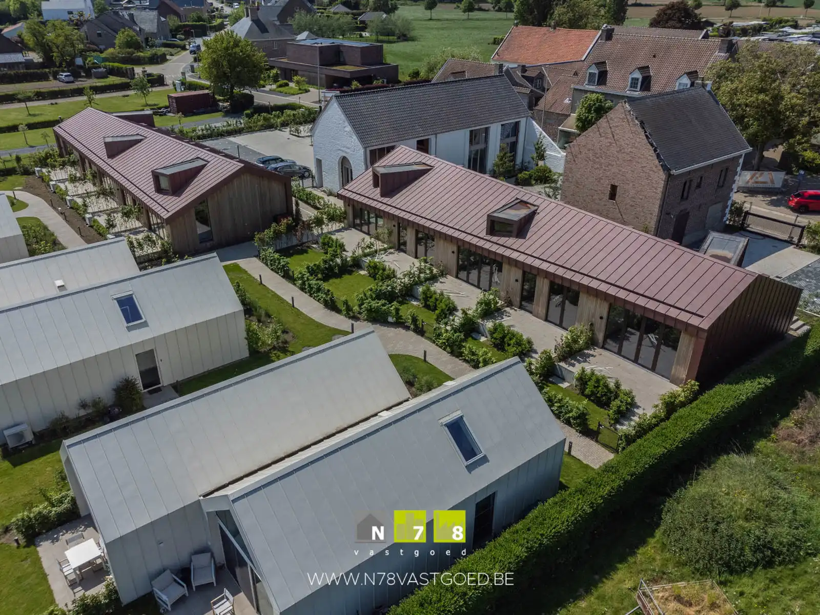 Huis te koop foto {{pictureIndex}}