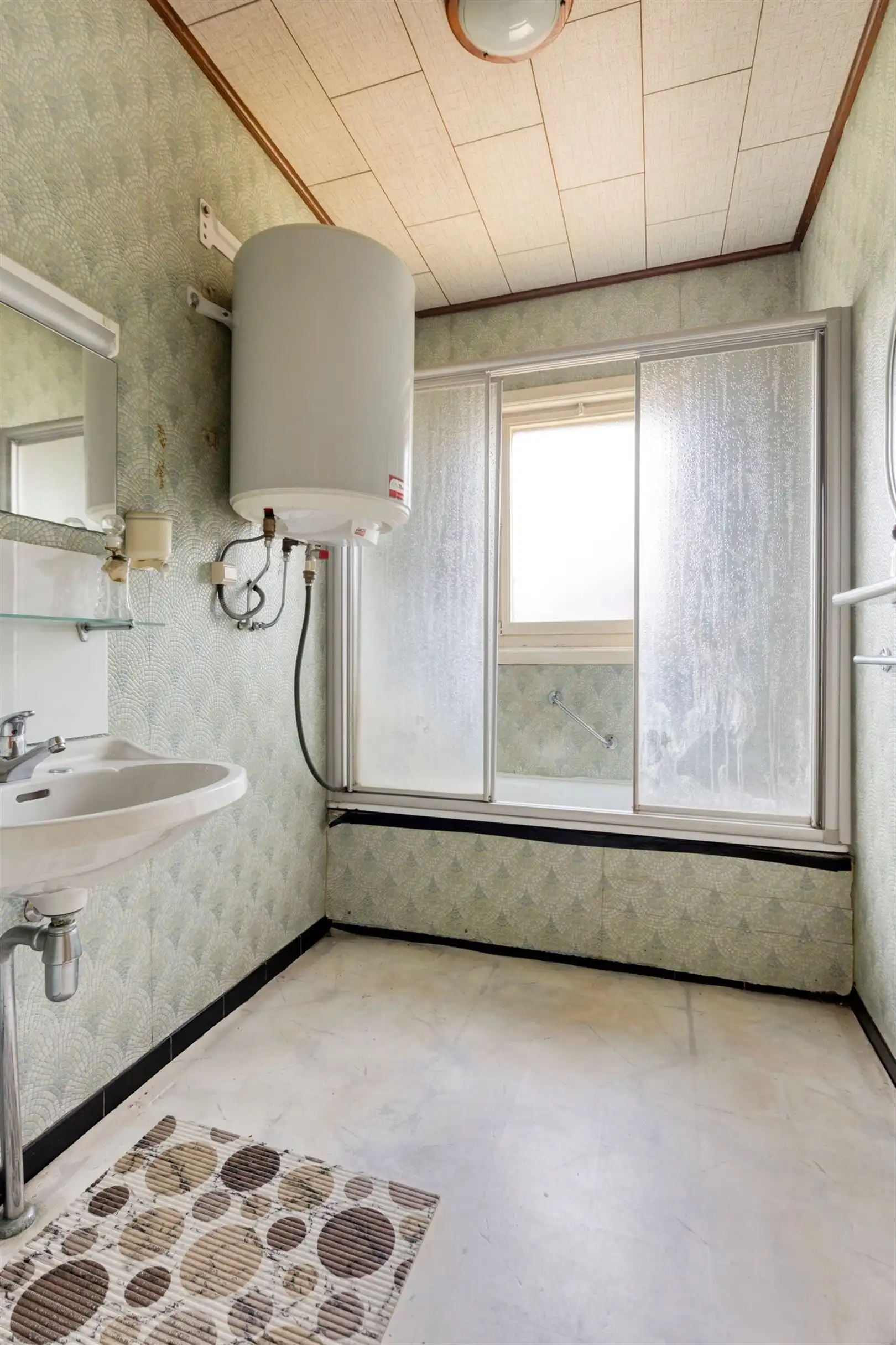 Huis met prachtige tuin in een woonwijk in doodlopende straat foto 20