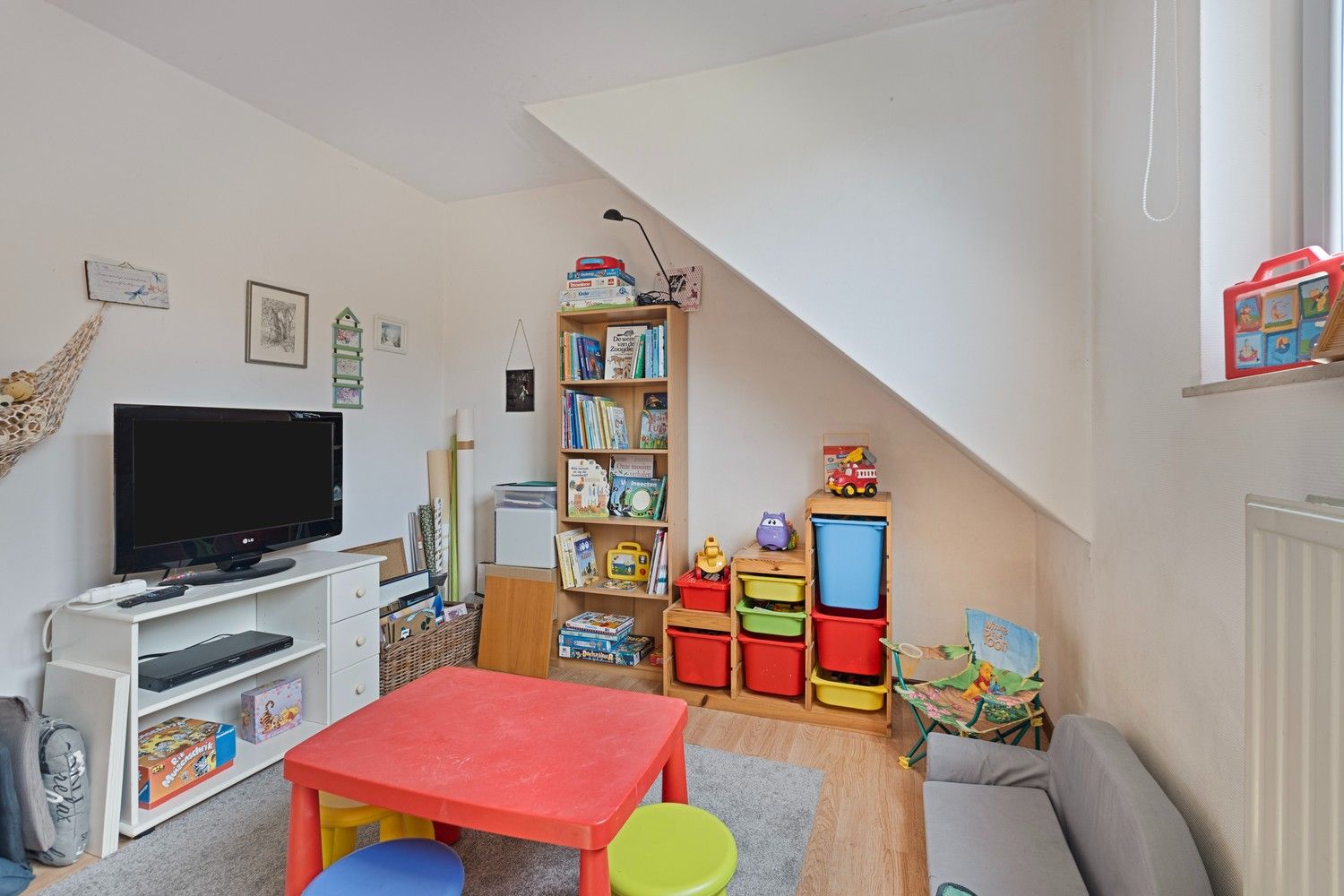 Instapklaar en ruim appartement met drie slaapkamers op een strategische locatie in Lanaken foto 18