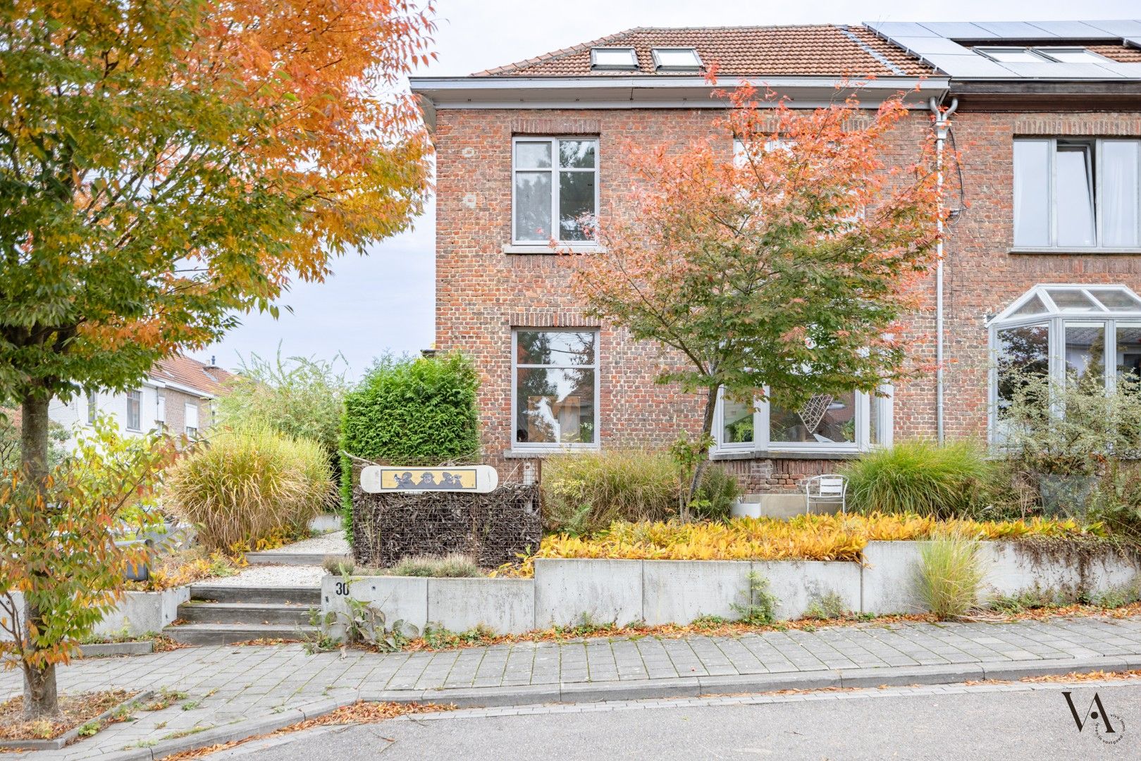 Charmante hoekwoning in de populaire Matadi-wijk foto 18