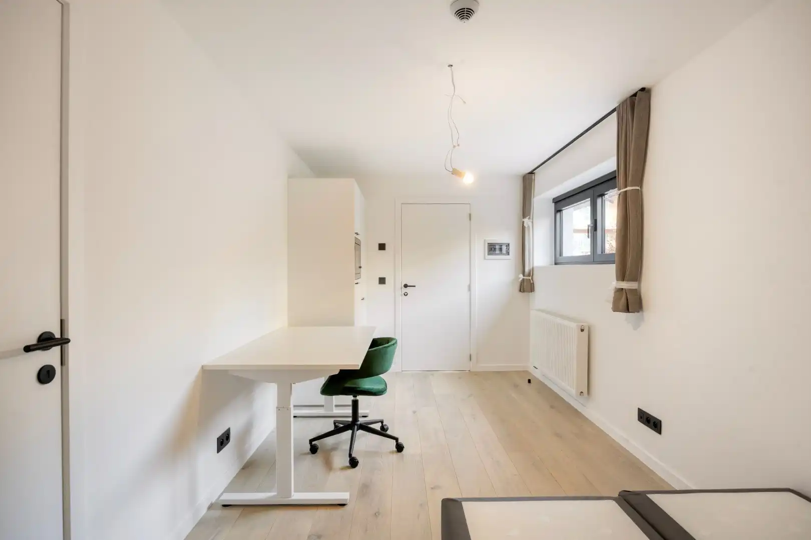 Volledig gerenoveerd en gemeubelde studentenkamer met privé badkamer en tuin - EPC A!  foto 10