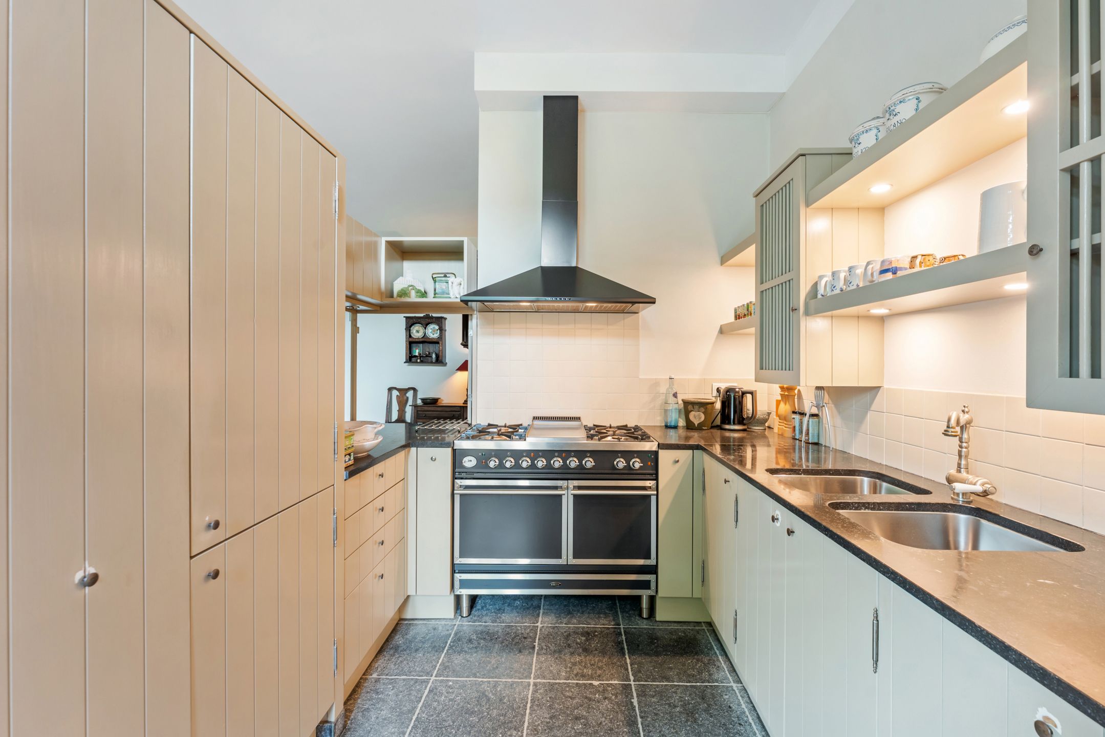 Authentiek wonen in een historisch kader te Millen foto 8