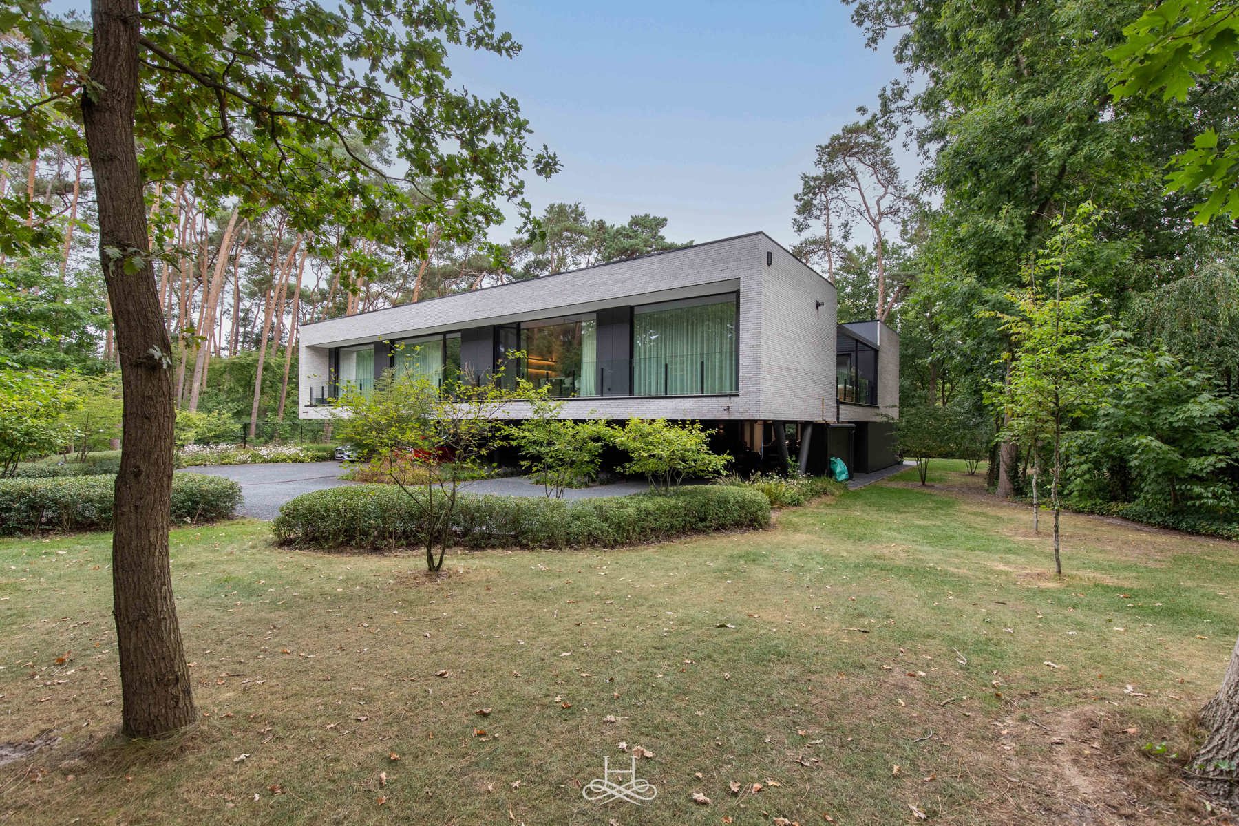 Luxueus villa appartement met riant dakterras en tuin foto 33