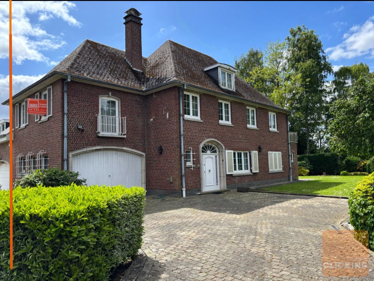 Hoofdfoto van de publicatie: Stijlvolle villa in de residentiële verkaveling Bouchout  Wemmel